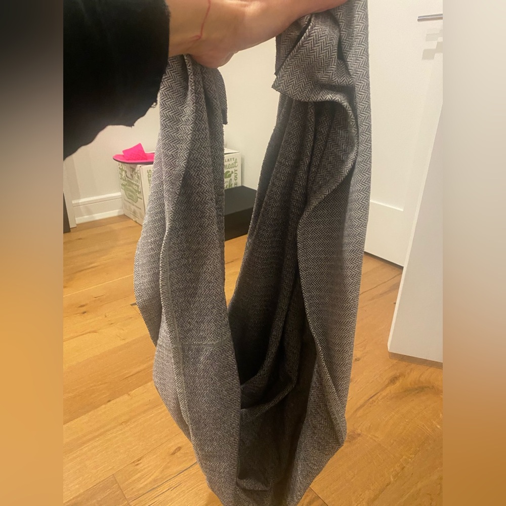 Lulu lemon infinity scarf